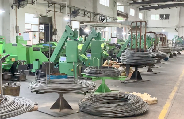 陽昶精密制造生產(chǎn)車間